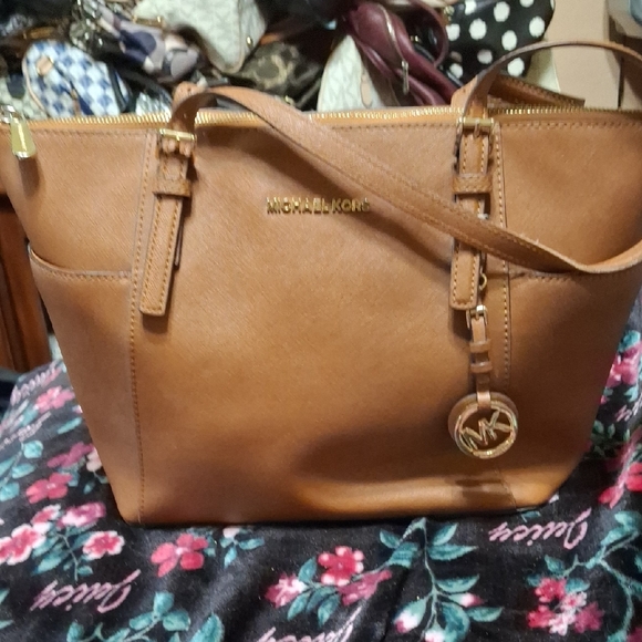 Michael Kors Brown Leather Tote - Picture 1 of 3
